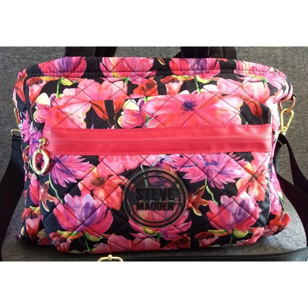 Steve Madden‎ Nylon Quilted Duffel Bag Floral Pink Black Weekend Tote Logo Strap